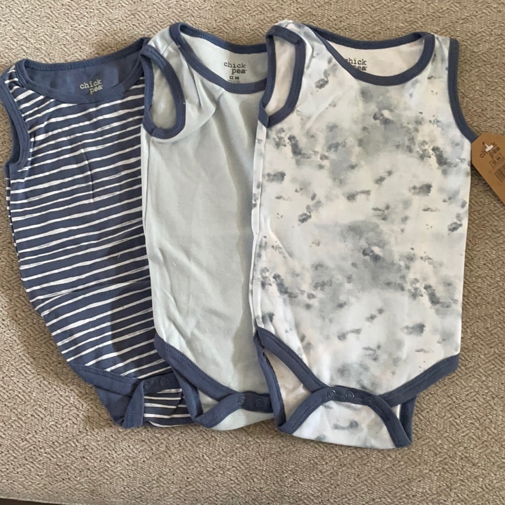 3 piece set of onesies